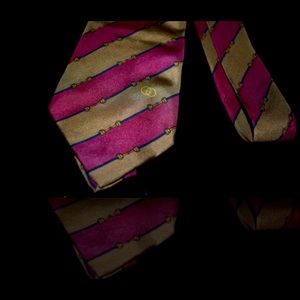 RARE VINTAGE GUCCI  TAUPE BERRY HORSEBIT LINK STRIPE GG MONOGRAM SILK TIE